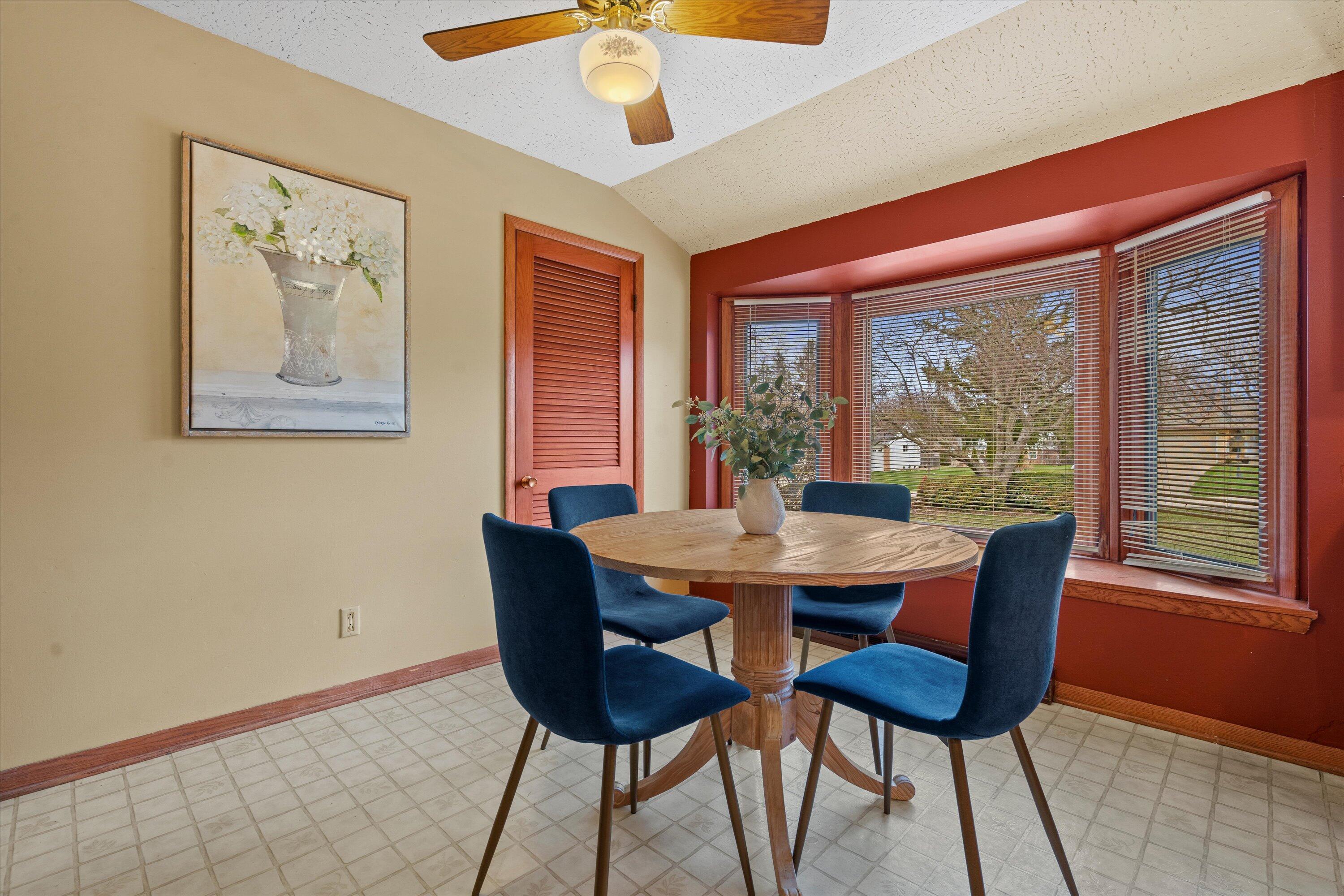 17505 Azure Lane Brookfield, WI 53045 - Photo 34 of 49 Casual Dining Area