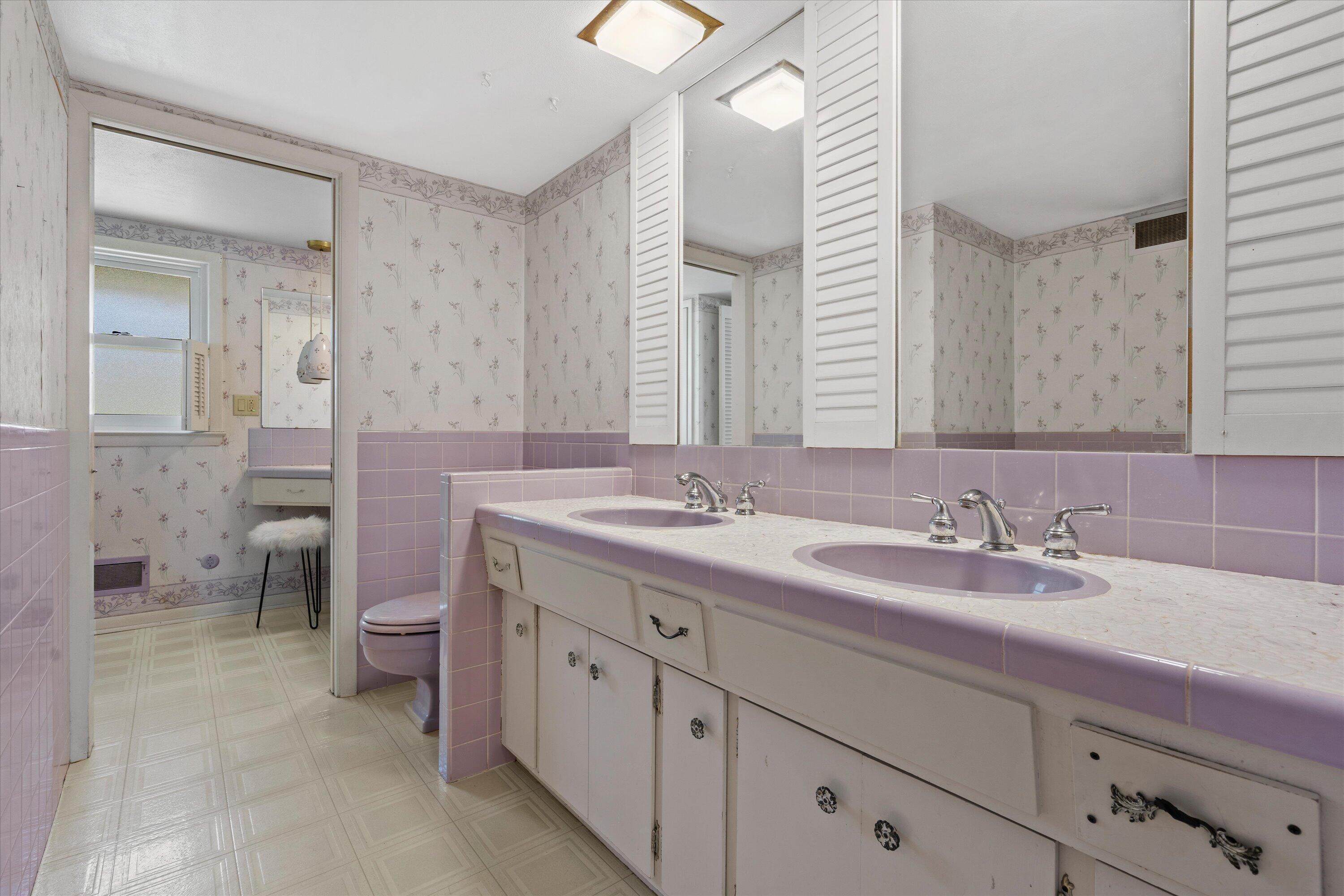 17505 Azure Lane Brookfield, WI 53045 - Photo 39 of 49 Ensuite Bathroom w/ Dual Sinks