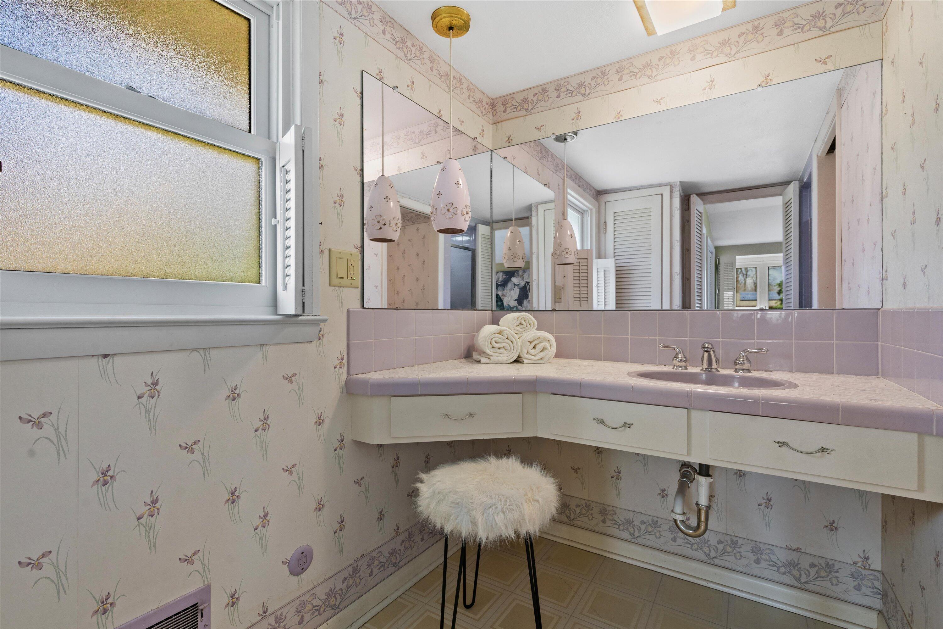 17505 Azure Lane Brookfield, WI 53045 - Photo 40 of 49 Ensuite Bathroom Dressing Area