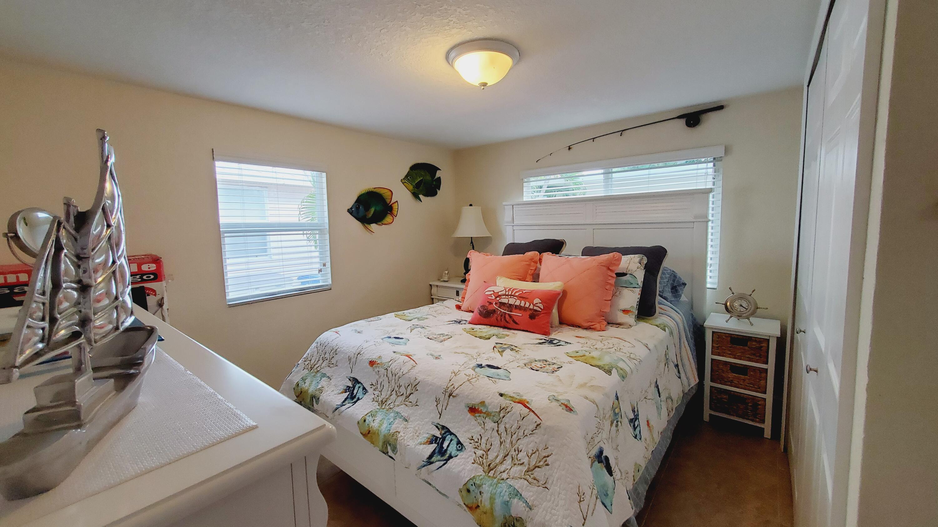 26 Swallow Road Key Largo, FL 33037 - Photo 16 of 30 Guest bedroom 2