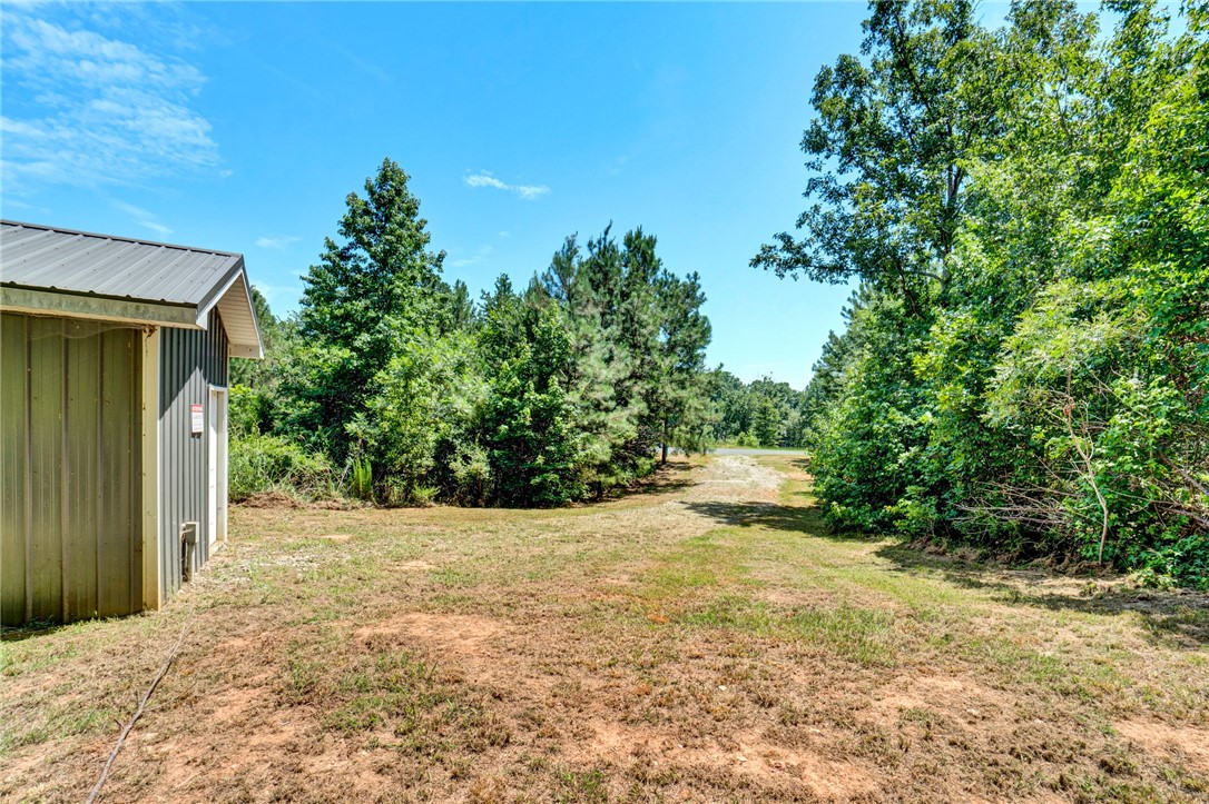 0 Jets Landing Road Abbeville, SC 29620 - Photo 5 of 12 Easement given to a utility company.