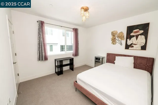 $3,995 | 9877 MacArthur Boulevard, Unit E, Oakland, CA 94605