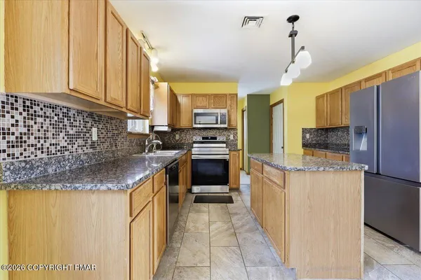 $534,900 | 104 Corine Way, Saylorsburg, PA 18353