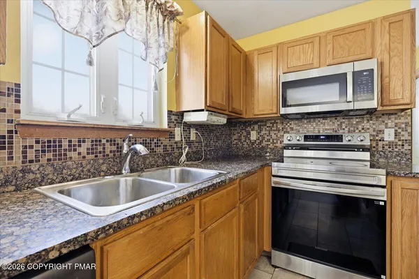 $534,900 | 104 Corine Way, Saylorsburg, PA 18353