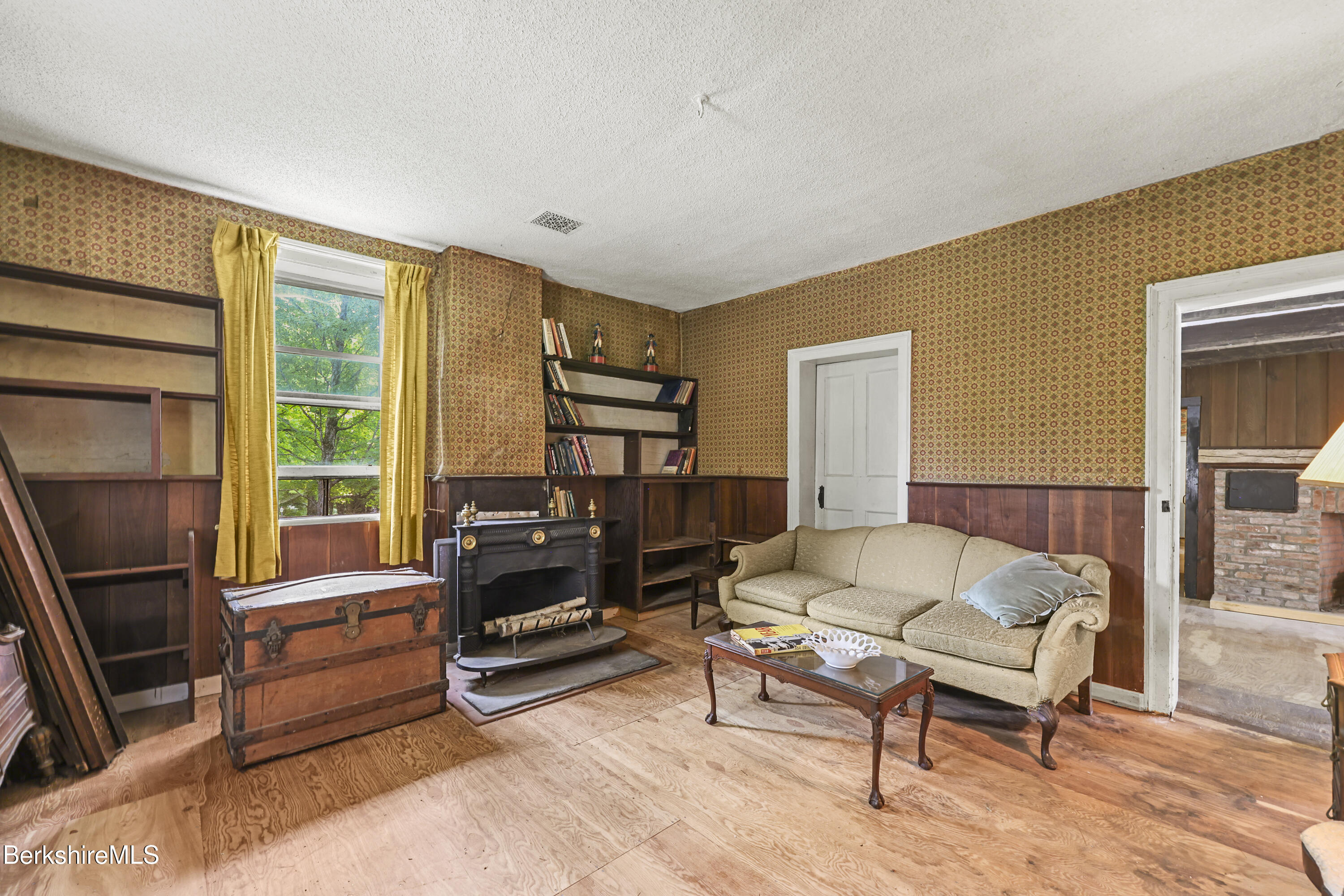 445 Devon Road Lee, MA 01238 - Photo 7 of 41 front parlor