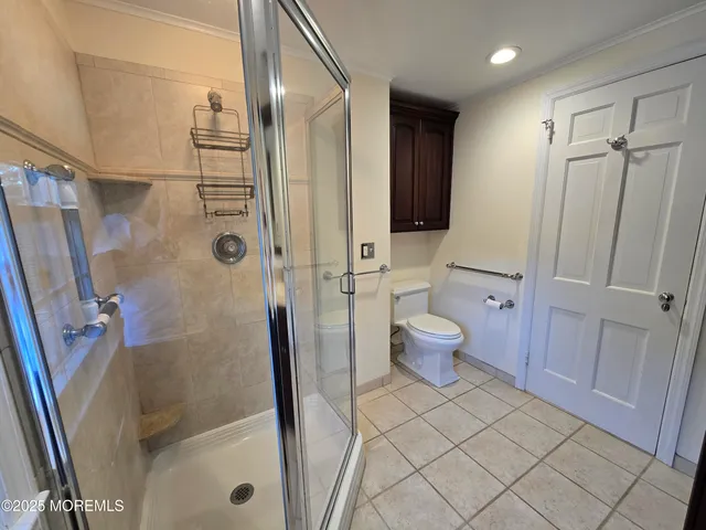 $4,100 | 77 Dutch Lane Road, Freehold, NJ 07728