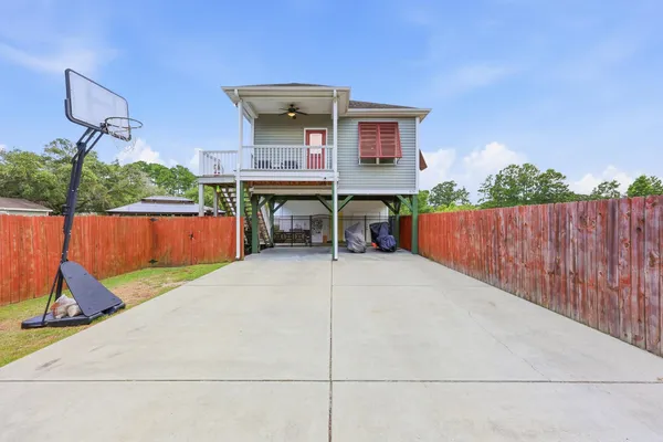 $714,900 | 5174 Berkeley Court, Murrells Inlet, SC 29576