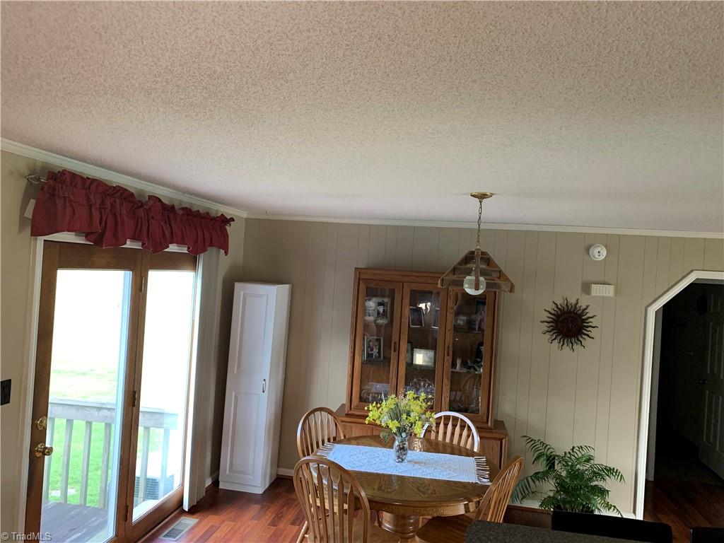 270 Silver Ridge Drive Lexington, NC 27292 - Photo 11 of 30 Gallery Image 11