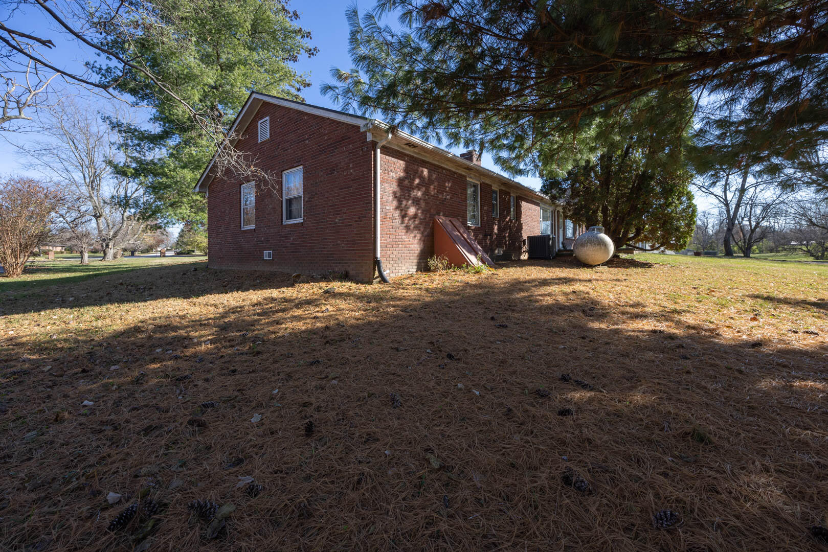 479 Bourbon Acres Road Paris, KY 40361 - Photo 5 of 40 5B5A7421