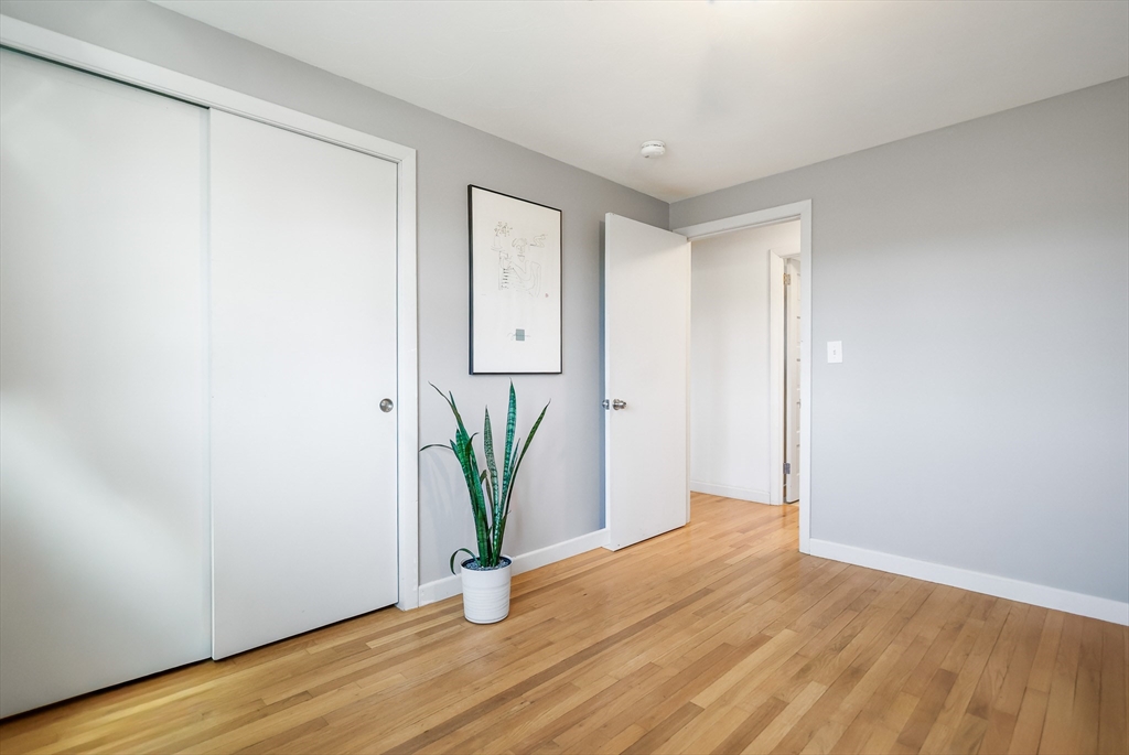 35 Cross Street Methuen, MA 01844 - Photo 19 of 31