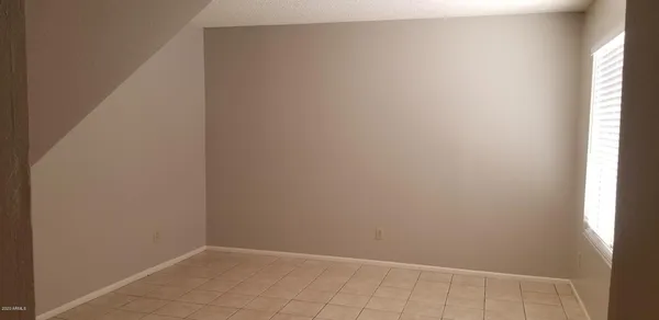 $1,100 | 1750 East Pepper Circle, Unit 3, Mesa, AZ 85203