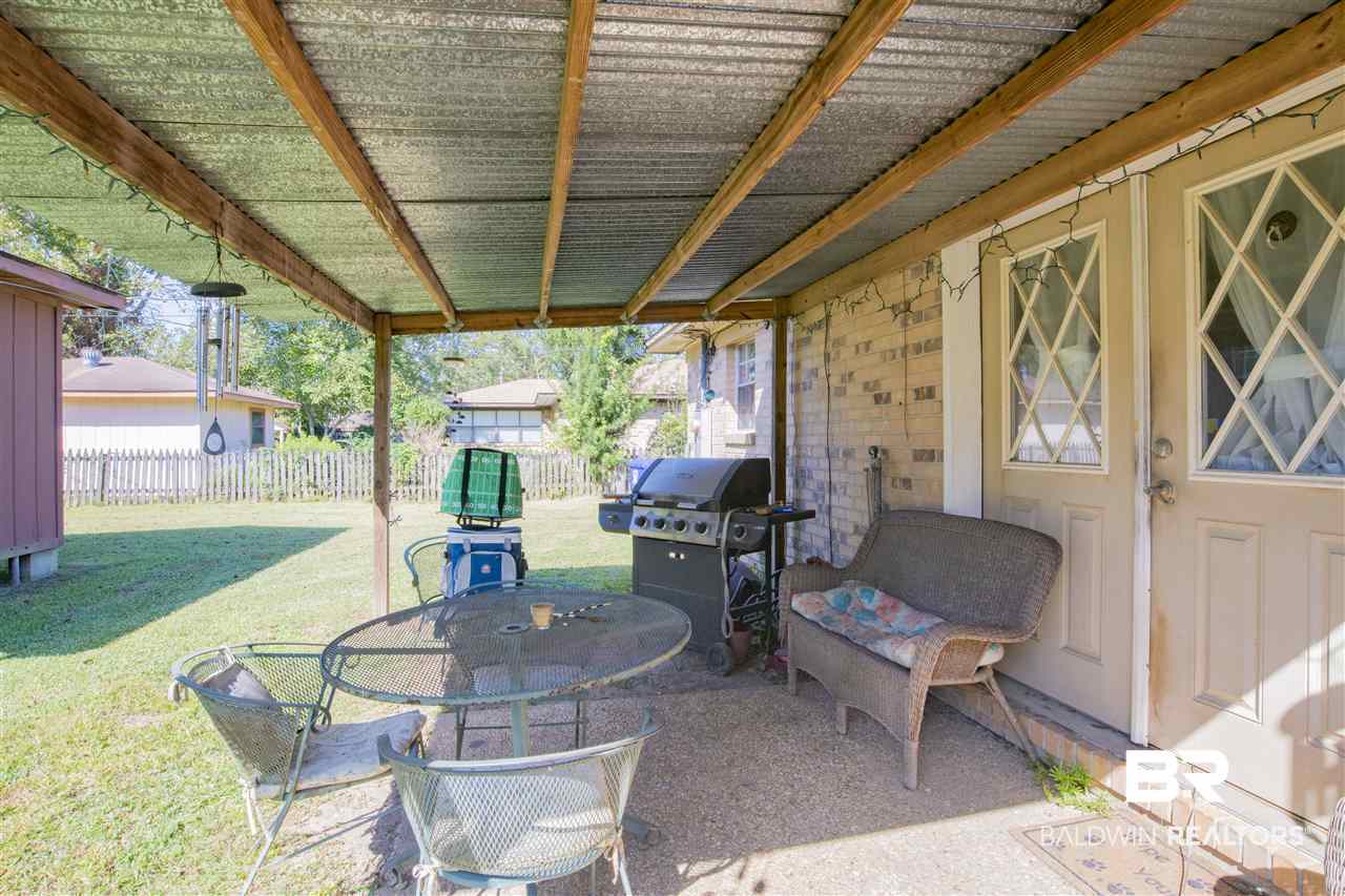 606 East Verbena Avenue Foley, AL 36535 - Photo 6 of 17