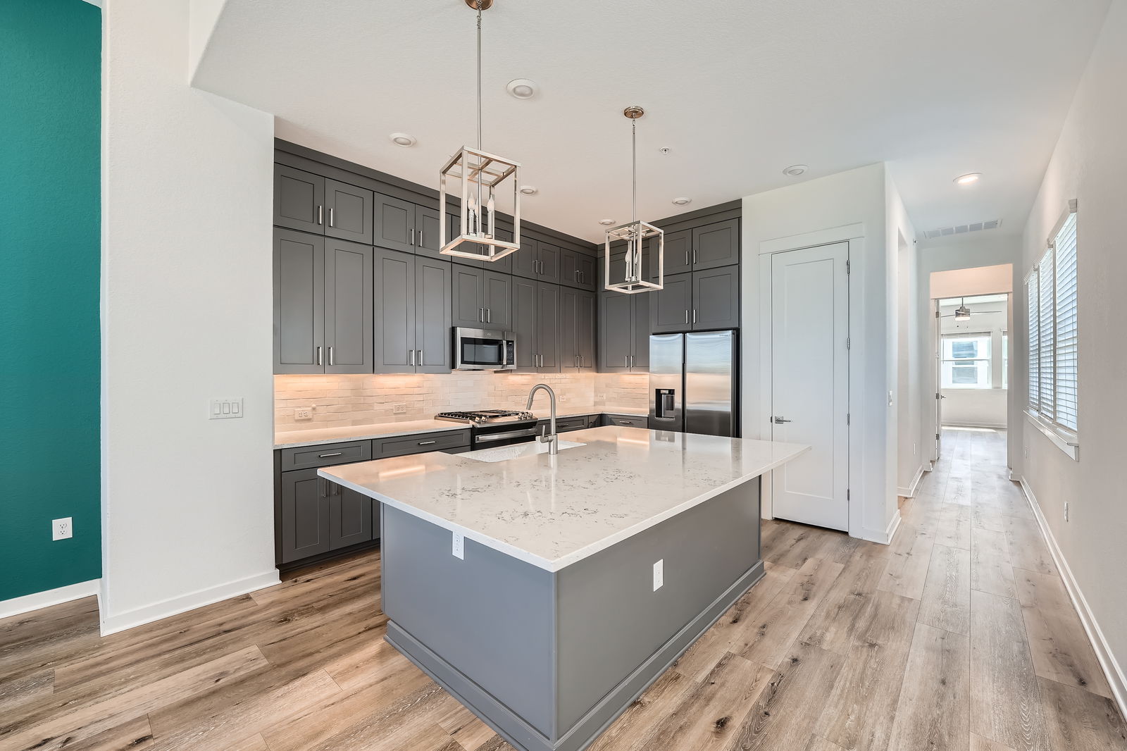 3213 Zach Scott Street Austin, TX 78723 - Photo 19 of 28