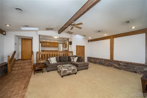 $245,000 | 437 Hoffmeister Avenue, St. Louis, MO 63125