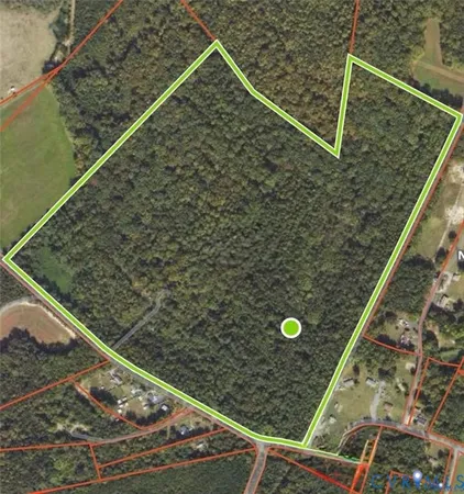 a view of a tennis court