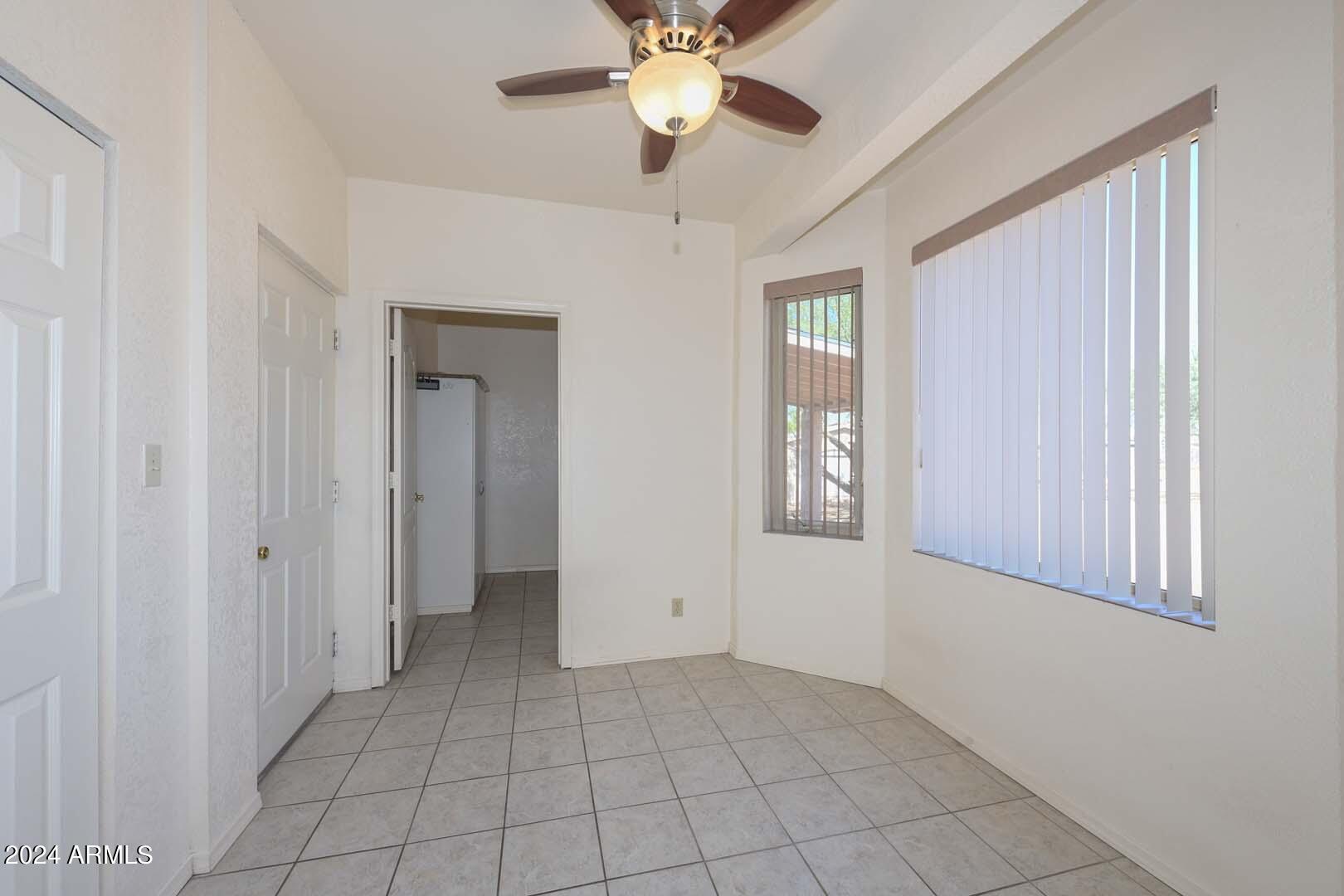 512 West Irvine Road Phoenix, AZ 85086 - Photo 15 of 40 Breakfast Room