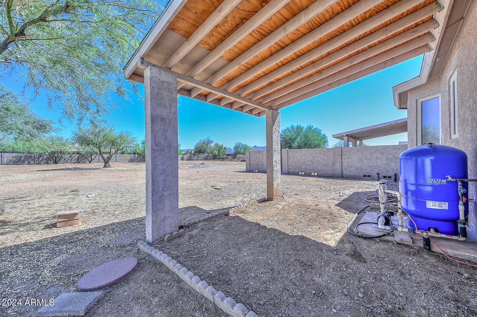 512 West Irvine Road Phoenix, AZ 85086 - Photo 40 of 40 Backyard2