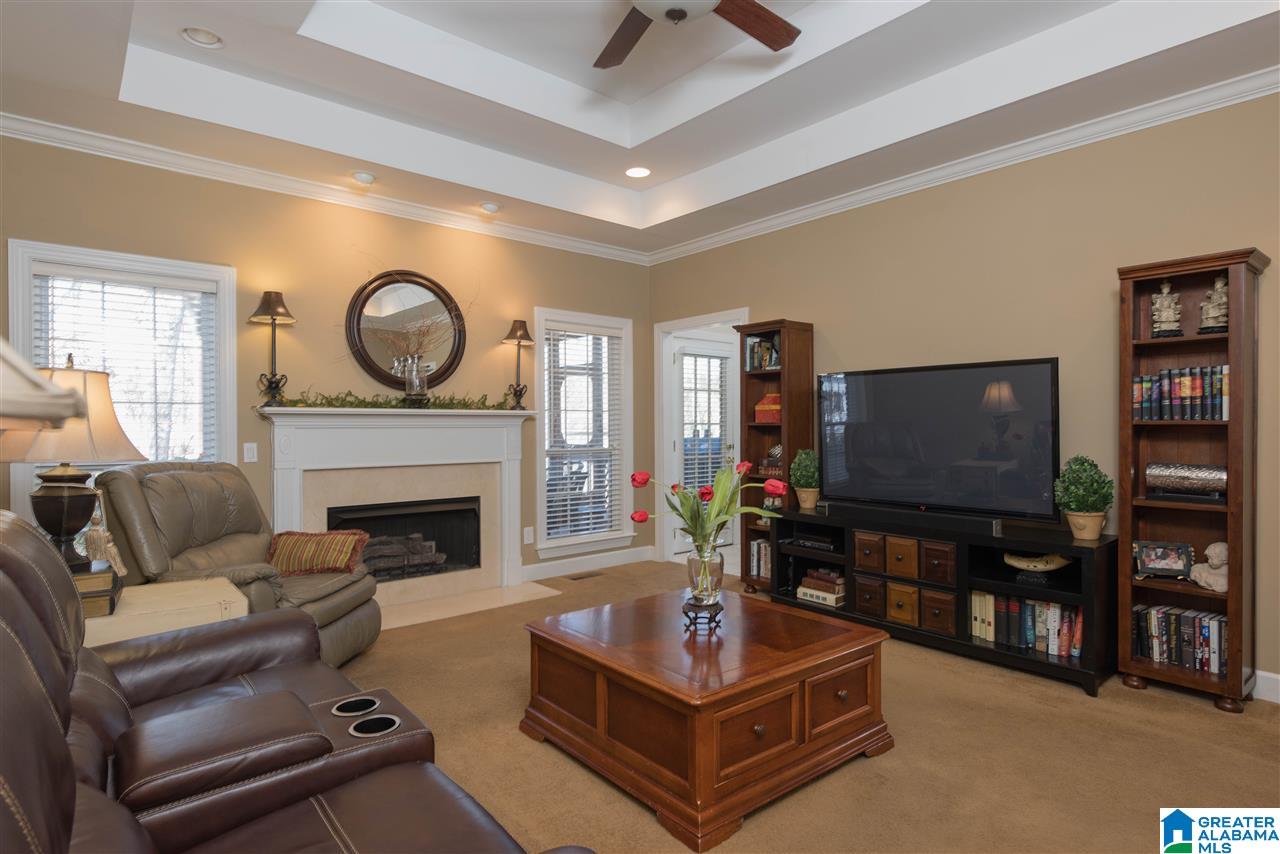 514 Wynlake Court Alabaster, AL 35007 - Photo 7 of 50
