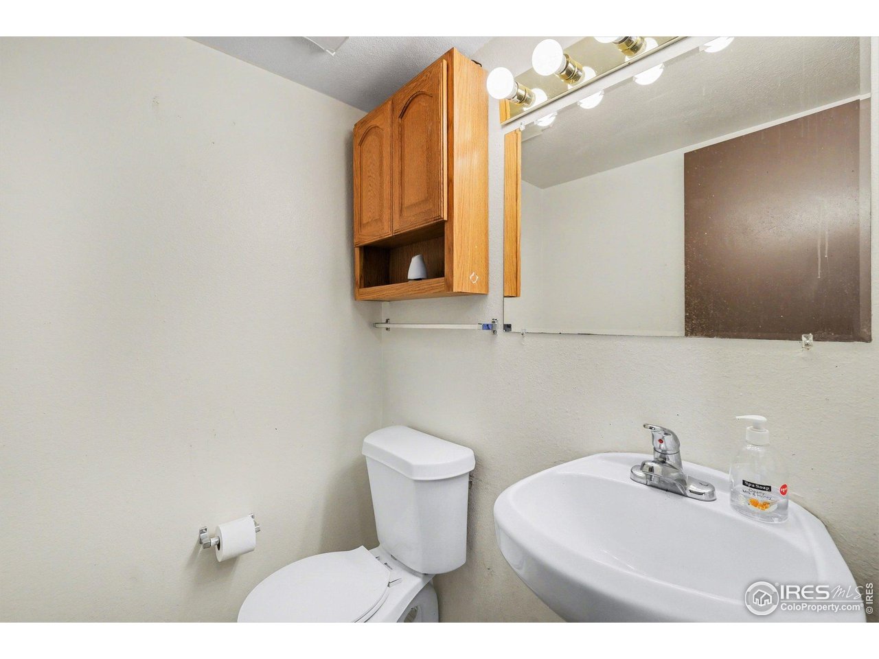 1705 Heatheridge Road, Unit F103 Fort Collins, CO 80526 - Photo 9 of 35