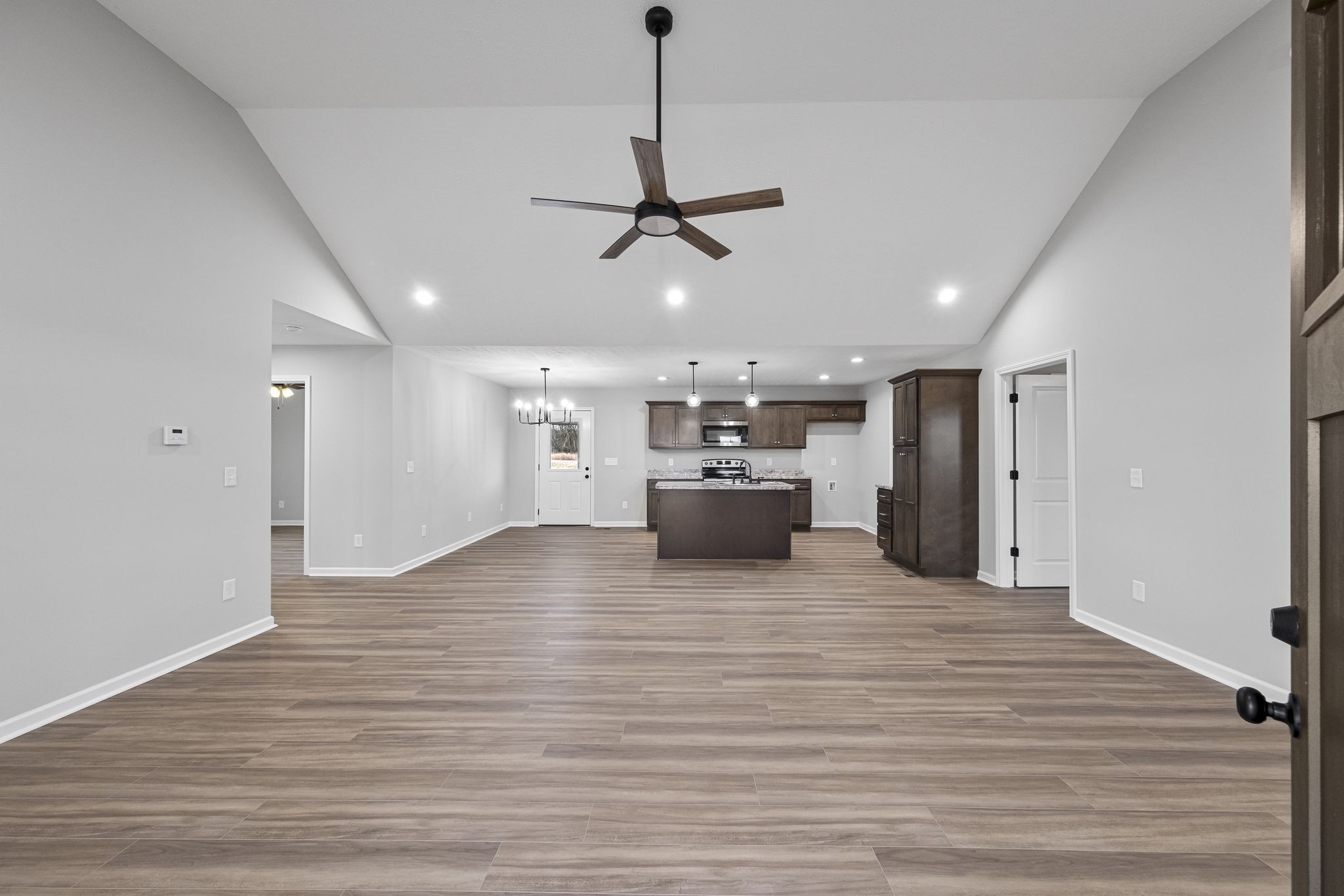 2193 Claude Fox Road Cornersville, TN 37047 - Photo 4 of 18 Gallery Image 4