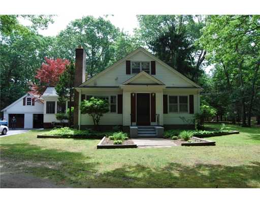 850 Fletcher Road North Kingstown, RI 02852 - Photo 1 of 11 Exterior Front.