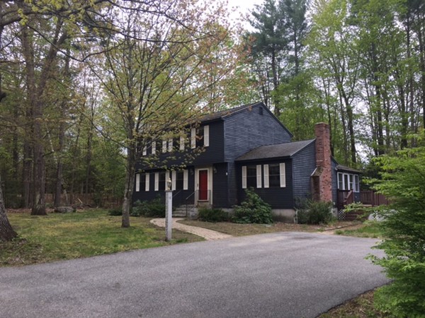 15 Countryside Road Pepperell, MA 01463 - Photo 3 of 16 Gallery Image 3