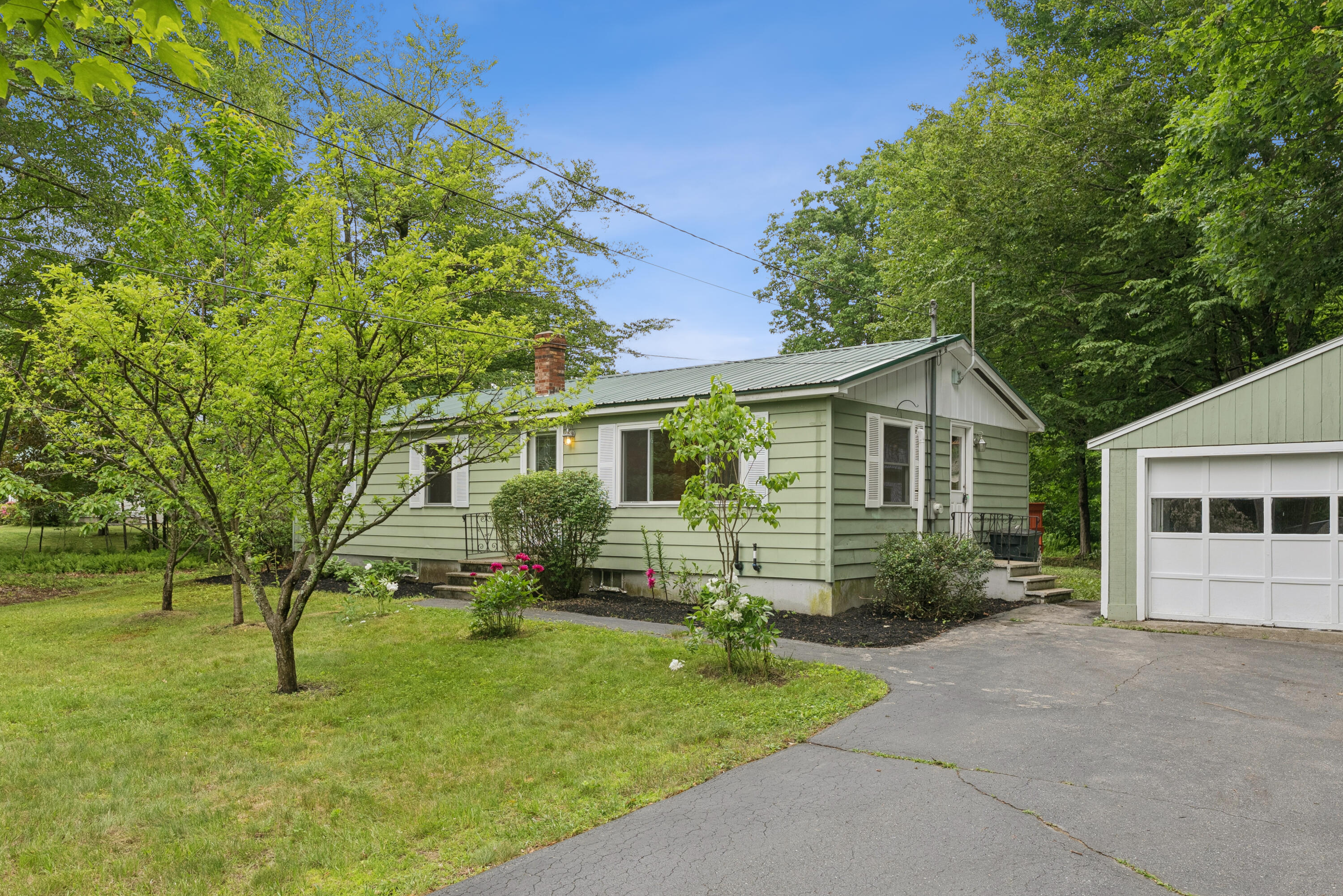 550 Prescott Road Manchester, ME 04351 - Photo 1 of 51 DSC02397
