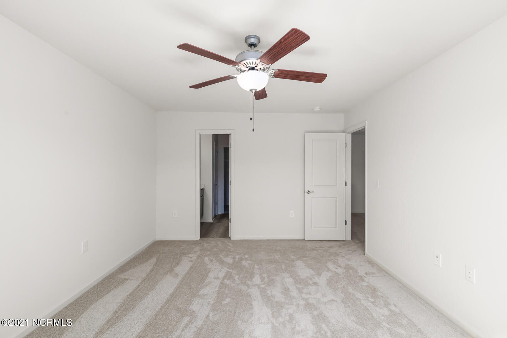 451 Sullivan Loop Road Midway Park, NC 28544 - Photo 28 of 39