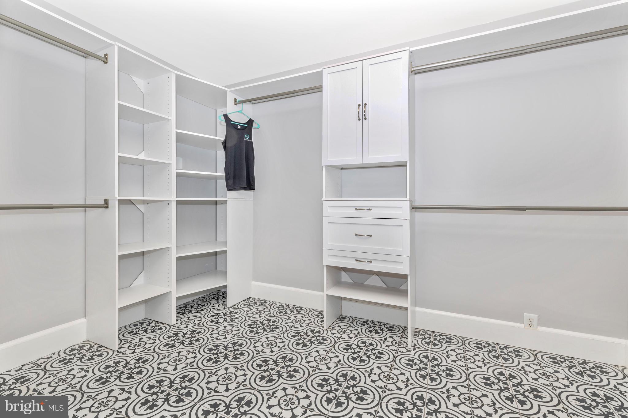 1600 North Market Street Frederick, MD 21701 - Photo 26 of 56 Closet