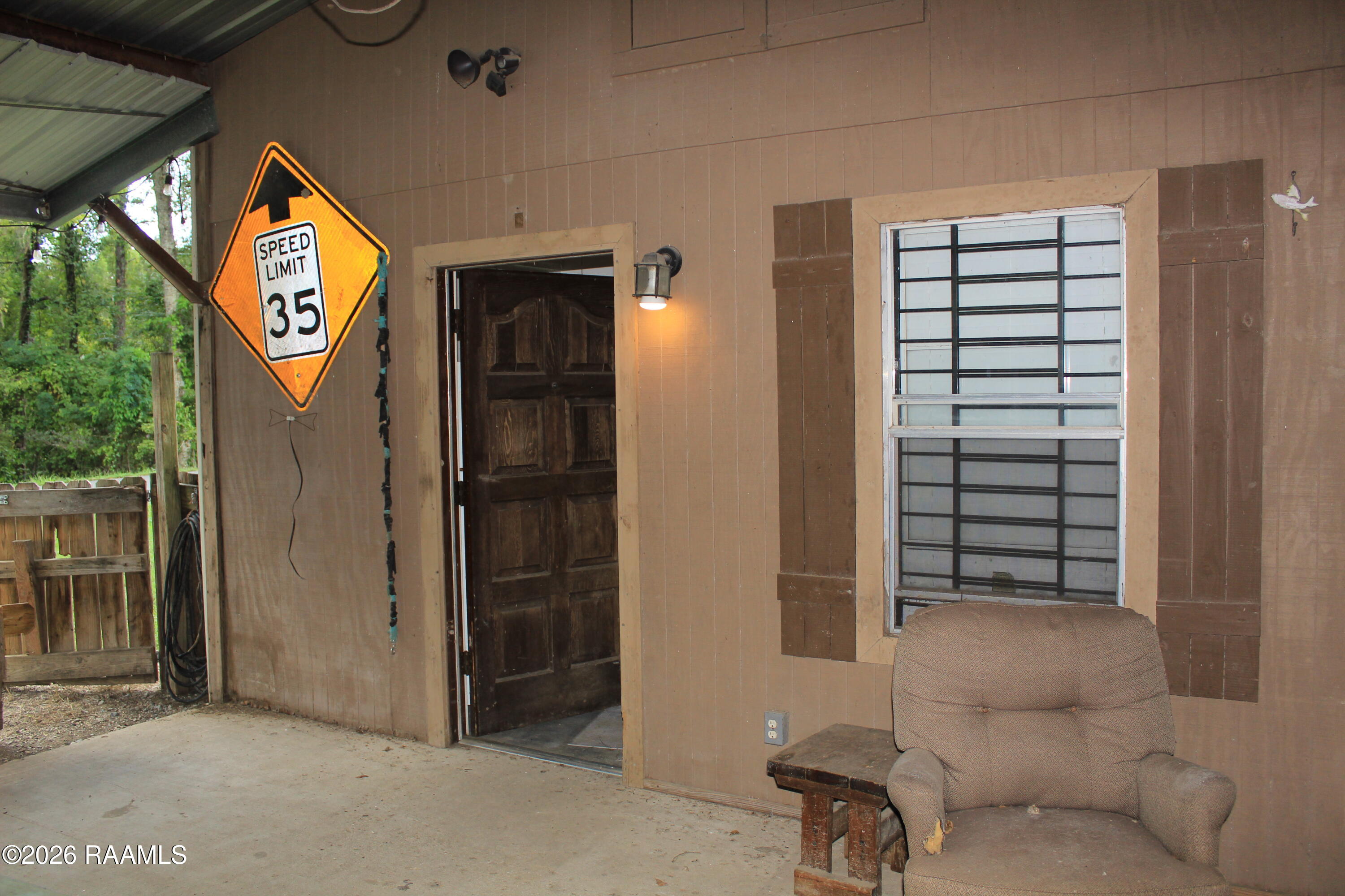 2420 Old 190 Road Port Barre, LA 70577 - Photo 4 of 12 IMG_8309