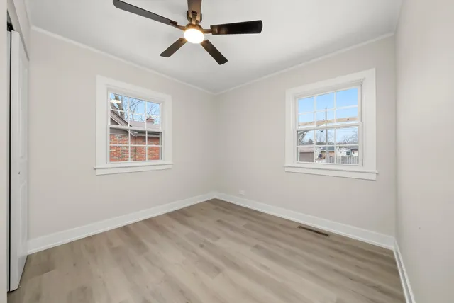 $2,300 | 7318 113th Street, Worth, IL 60482