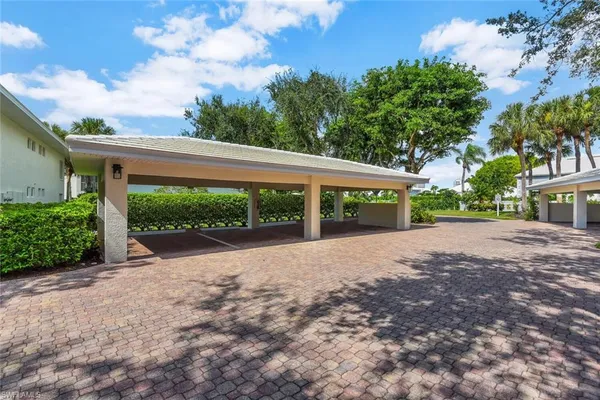 $10,000 | 780 Willowbrook Drive, Unit 707, Naples, FL 34108