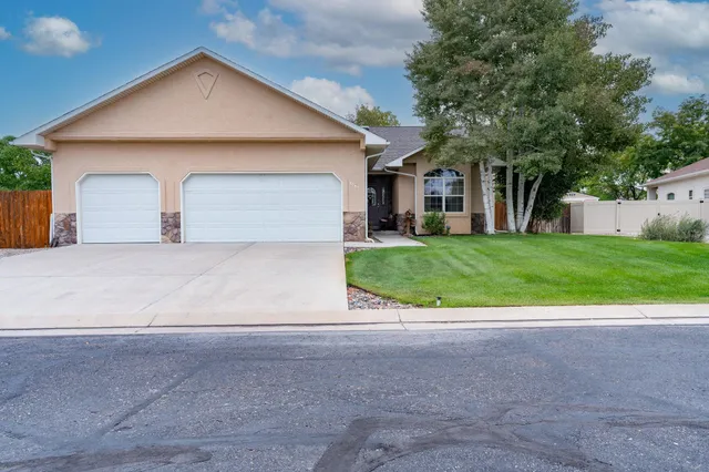 $549,900 | 204 1/2 Chipeta Pines Court, Grand Junction, CO 81503