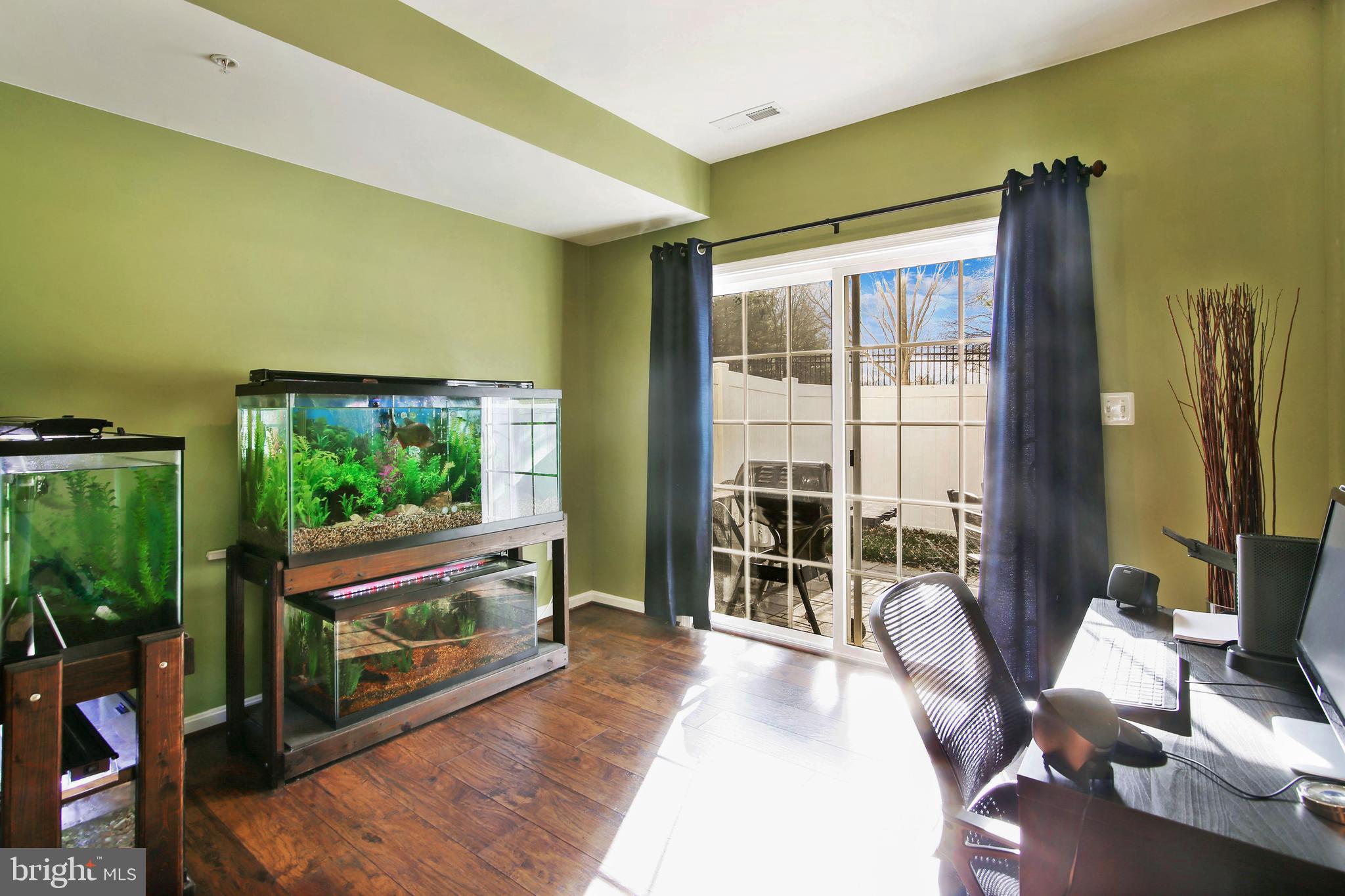 681 Tivoli Road Frederick, MD 21703 - Photo 6 of 47 Gallery Image 6