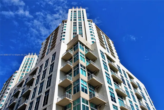 a view of an buildings in the background