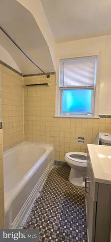 an empty room with an entrance