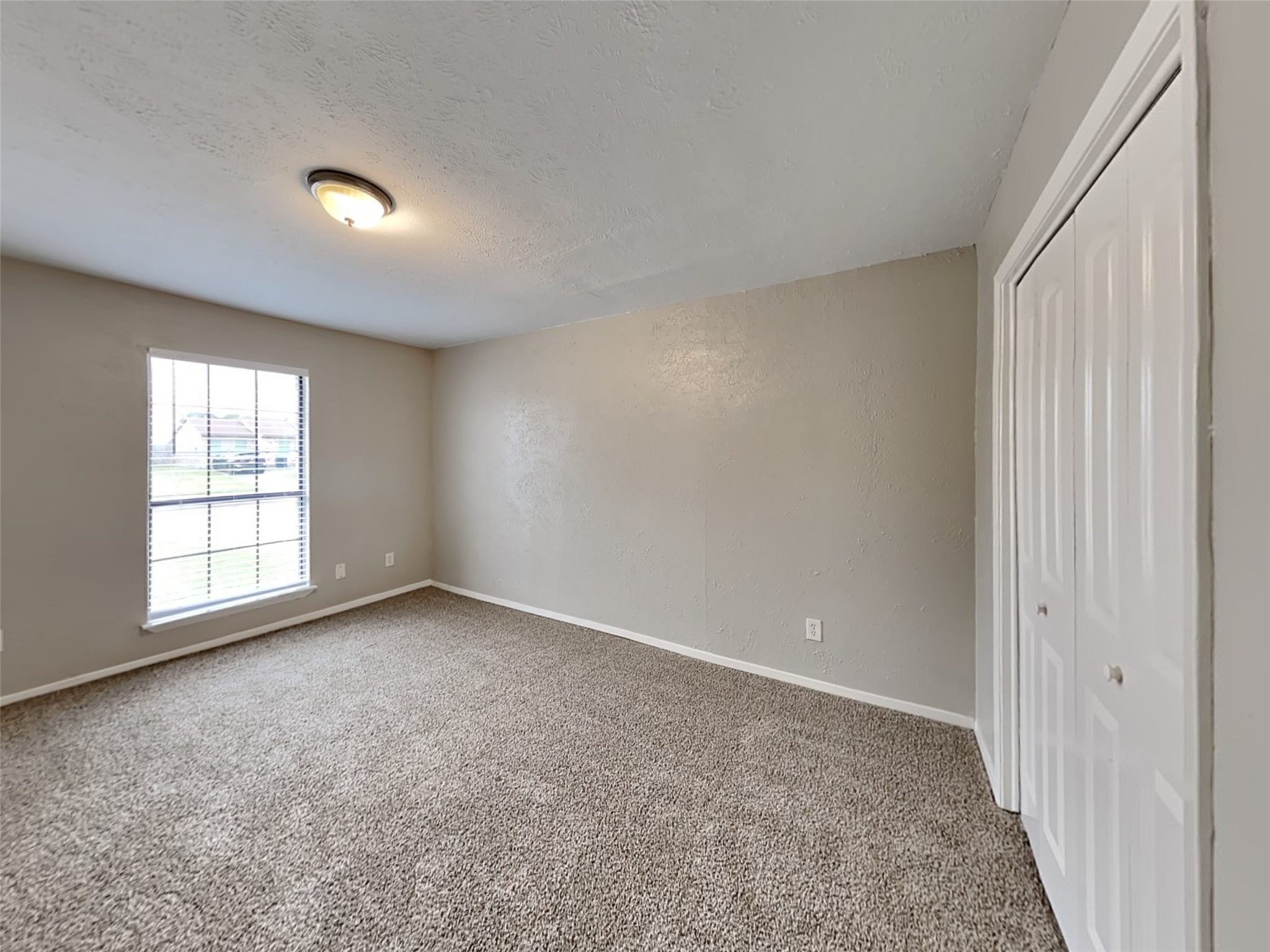 14002 Edenglen Drive Houston, TX 77049 - Photo 7 of 9