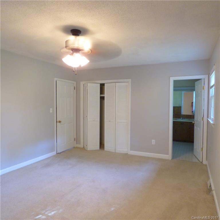 2313 Mariposa Road Stanley, NC 28164 - Photo 13 of 20 Gallery Image 13