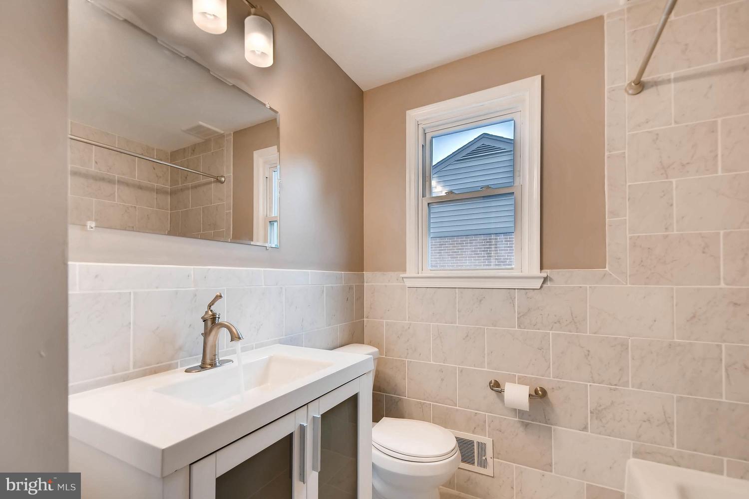 4308 Piney Park Road Perry Hall, MD 21128 - Photo 19 of 30 Bath