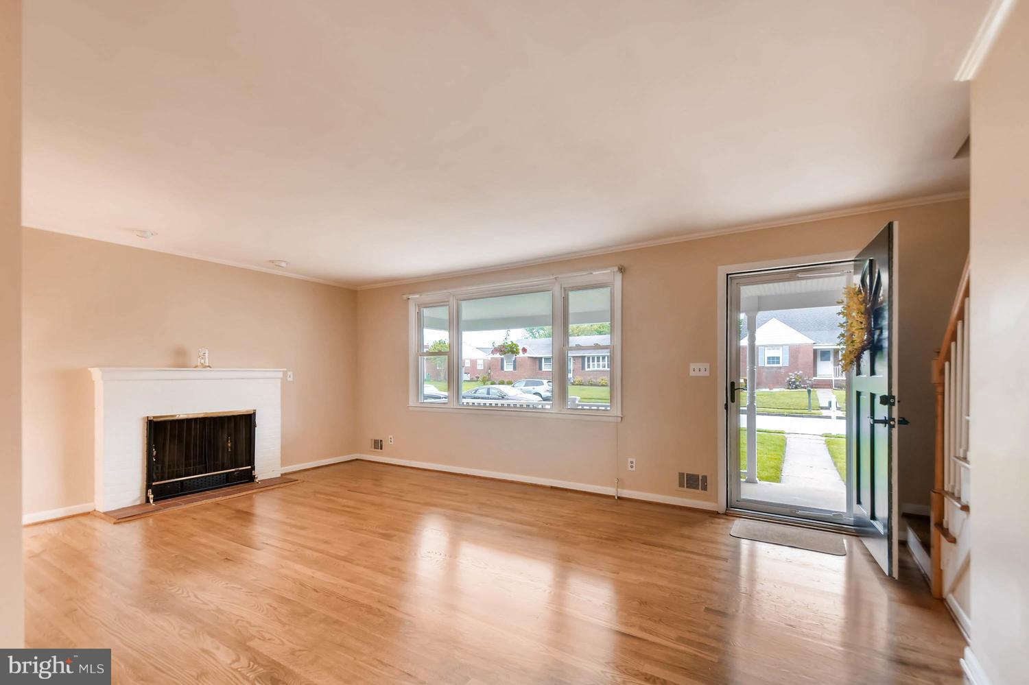 4308 Piney Park Road Perry Hall, MD 21128 - Photo 7 of 30 Lots of natural light!