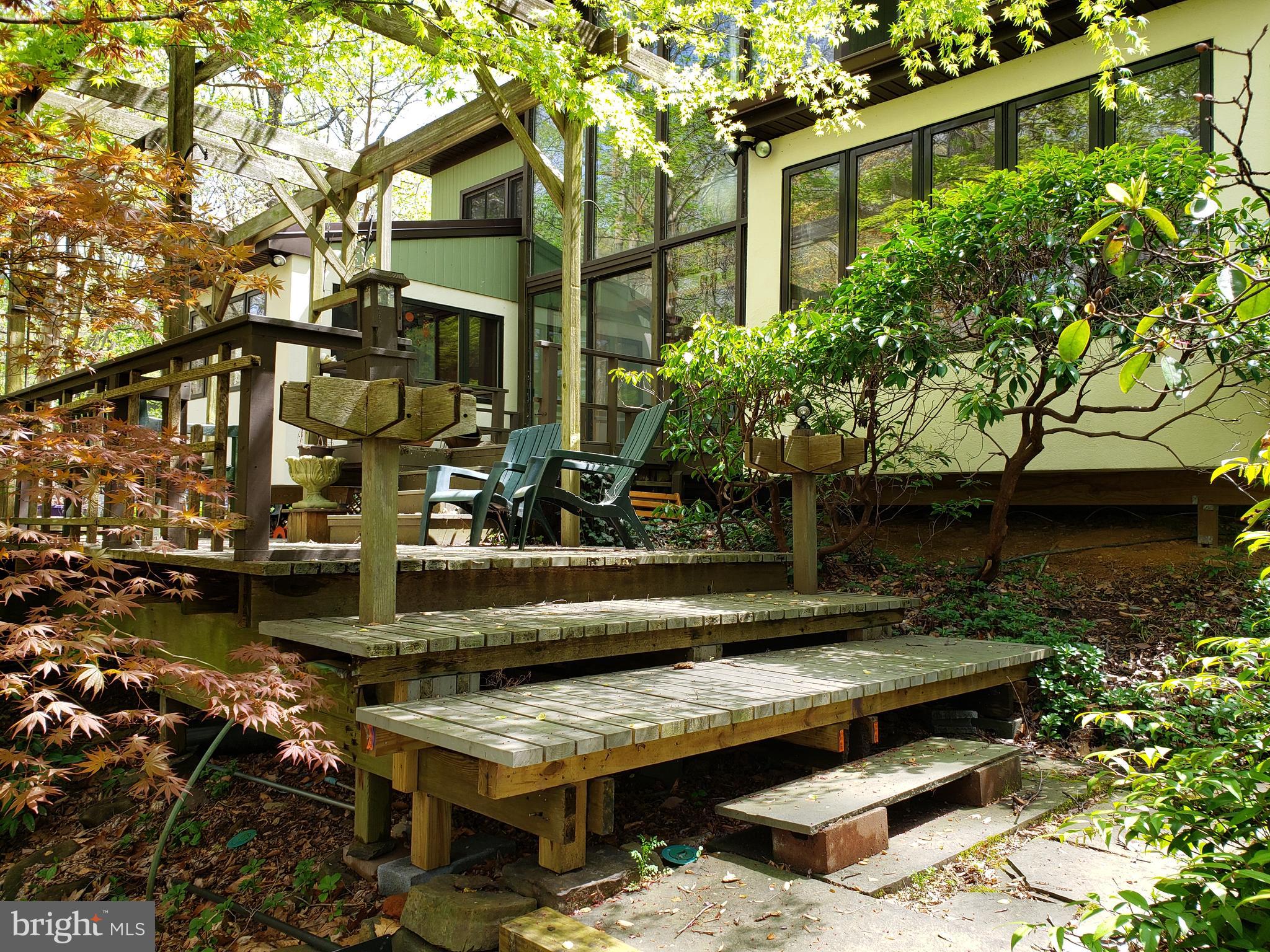 101 Pugh Road Wayne, PA 19087 - Photo 6 of 22 Back Lower Deck