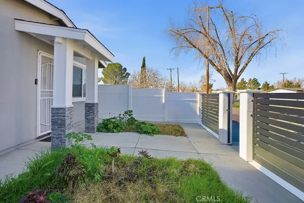 $620,000 | 552 West Ave H 8, Lancaster, CA 93534