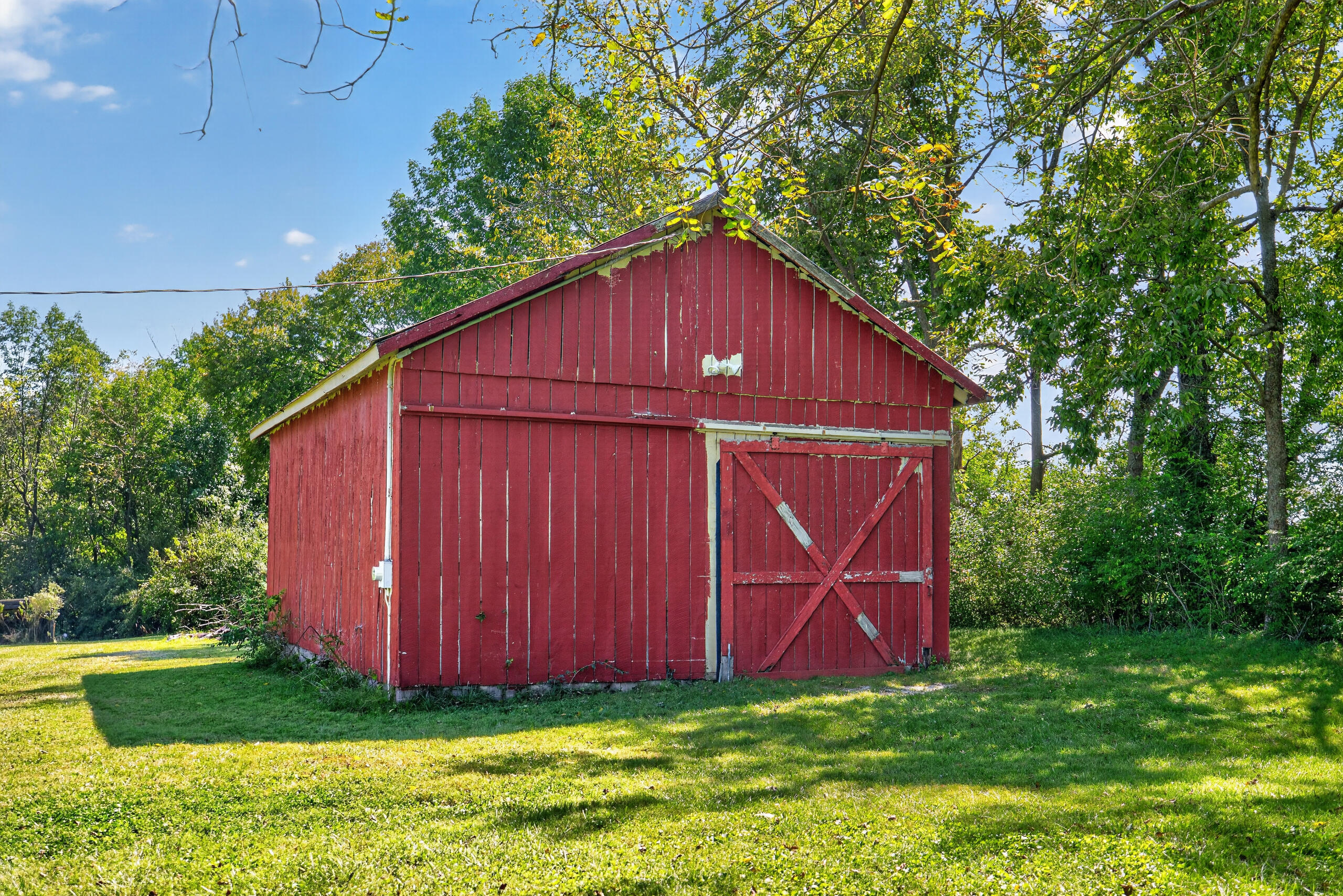 5300 Stewart Road Lexington, KY 40516 - Photo 35 of 45 BARN