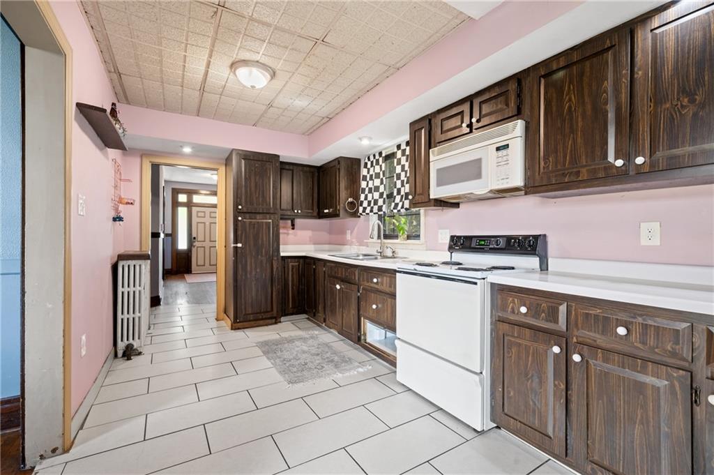 1140 Wayne Avenue McKees Rocks, PA 15136 - Photo 11 of 38