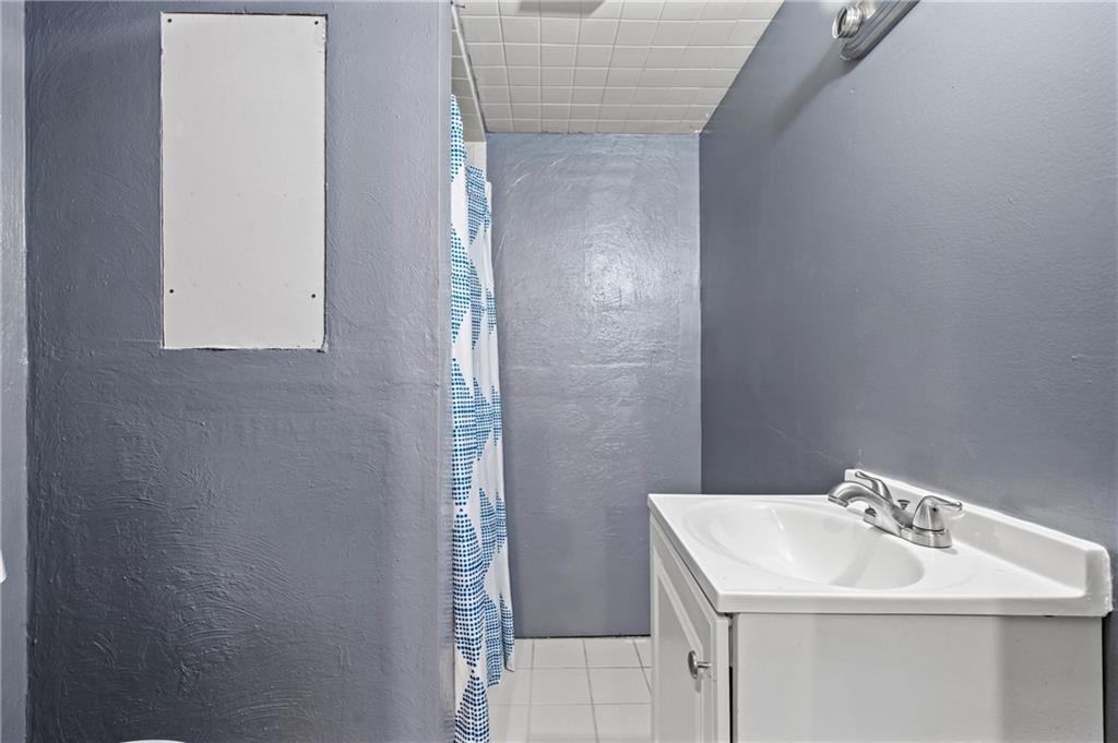1140 Wayne Avenue McKees Rocks, PA 15136 - Photo 25 of 38