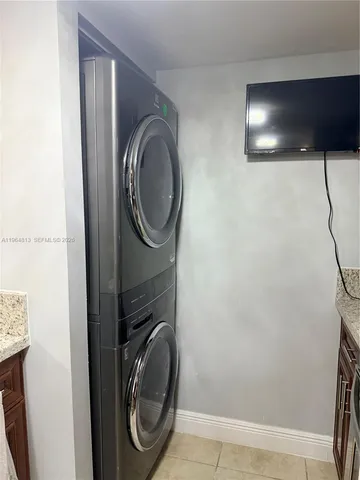 $2,990 | 1955 Northwest 5th Place, Unit 13, Miami, FL 33136