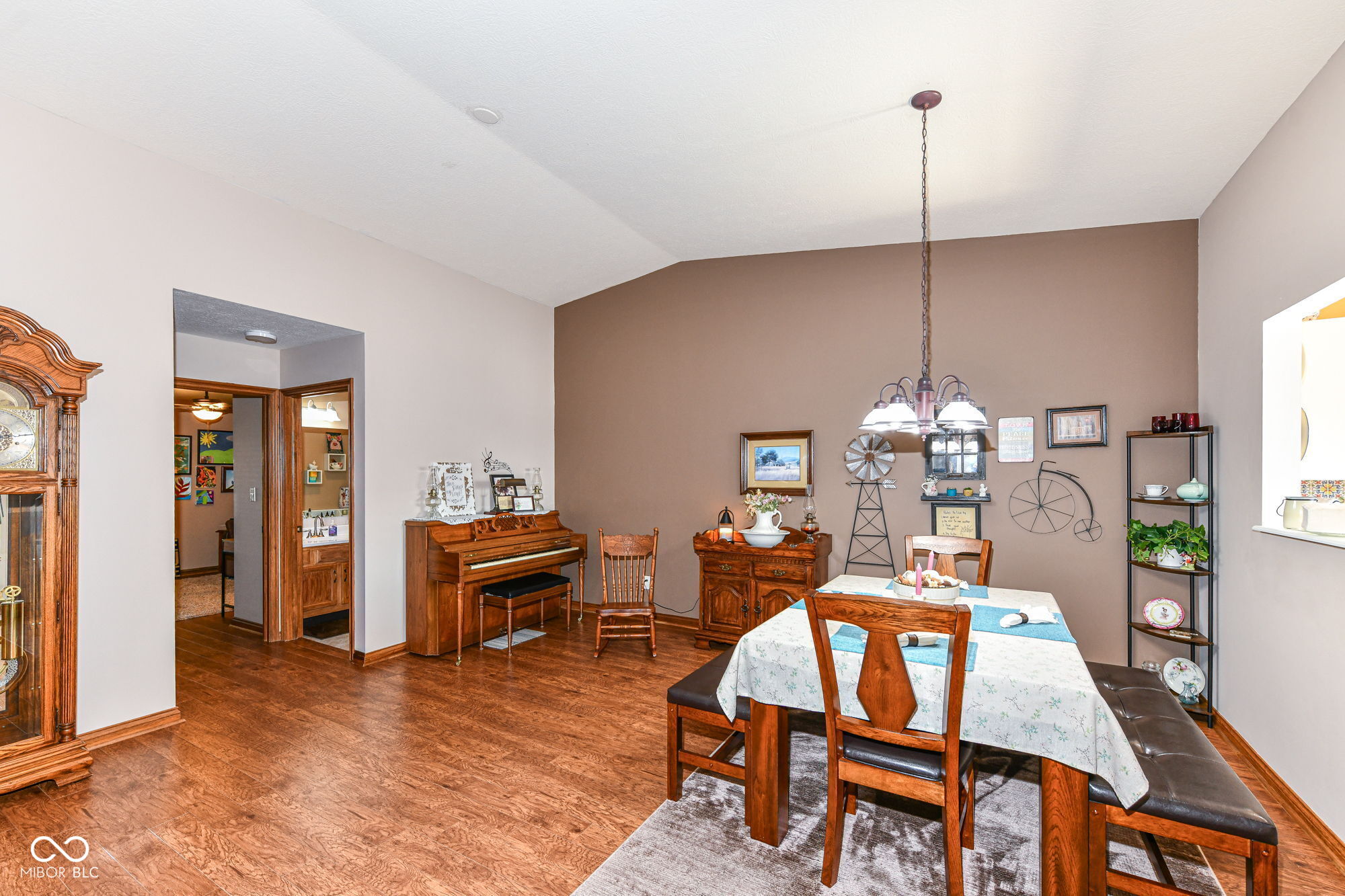 2038 Flamingo Way Franklin, IN 46131 - Photo 7 of 29