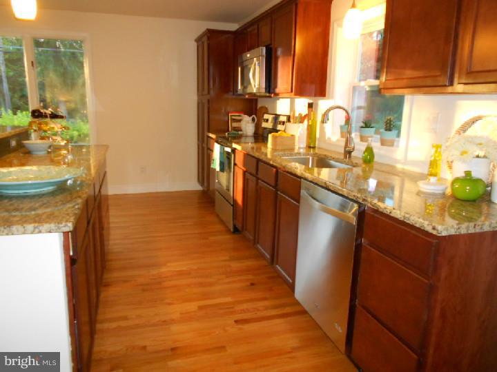 175 Beulah Road Doylestown, PA 18901 - Photo 9 of 24 Kitchen