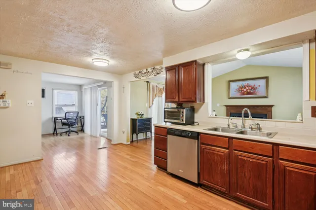 $617,000 | 3024 Memory Lane, Silver Spring, MD 20904