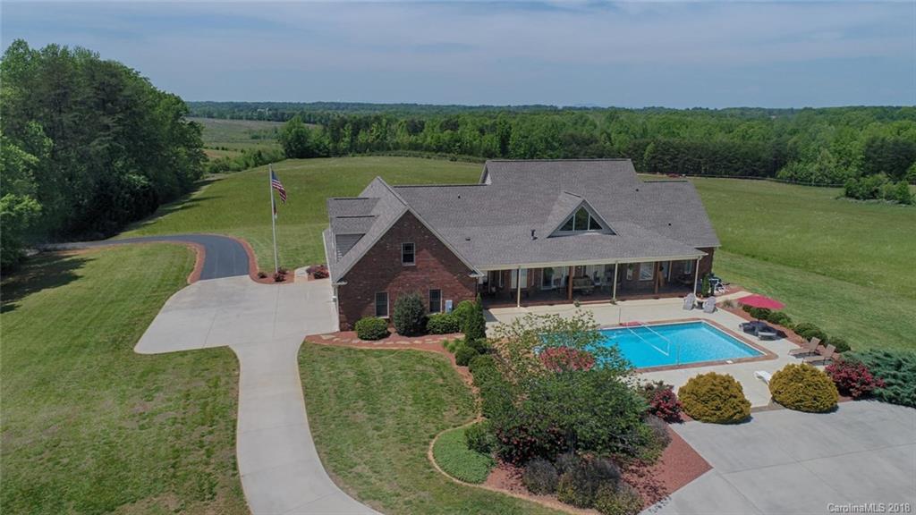 4154 East Maiden Road Maiden, NC 28650 - Photo 1 of 36 Gallery Image 1